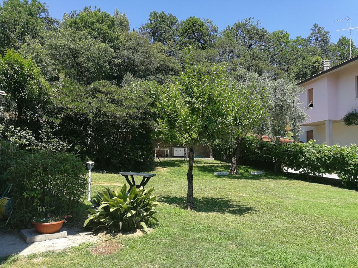 Il Giardino Di Sara Hotell Salò Exteriör bild